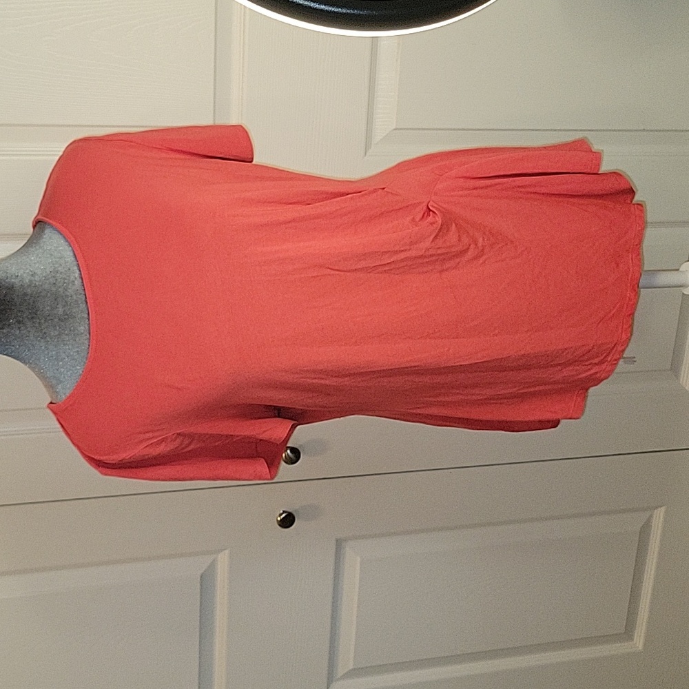 Vince Camuto Coral Ruched Tshirt